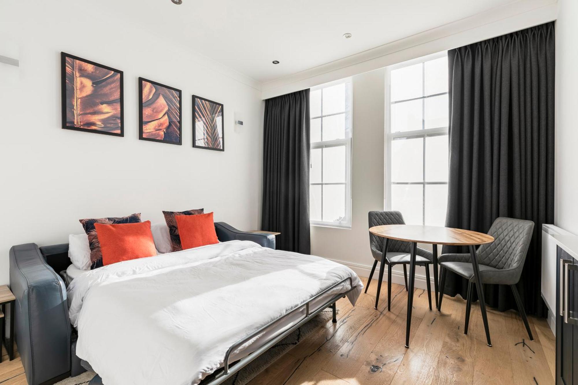 Modern Aptmt, 2 Stops To Central London, Smart Lock, Netflix Ealing Buitenkant foto